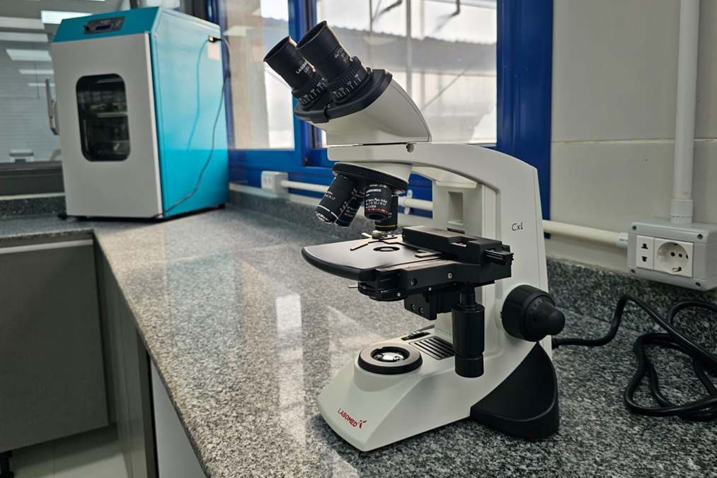 Advanced Microscope